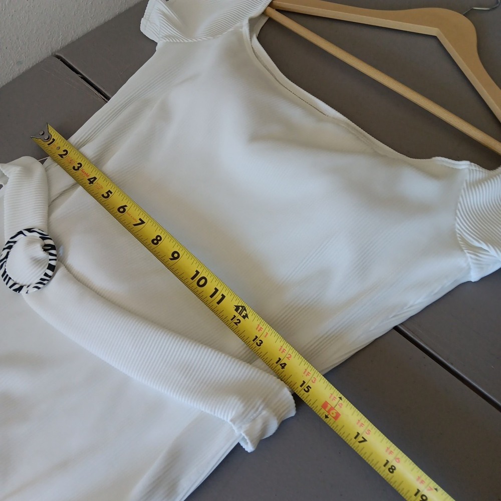 NEW Roxy Bright White Mind Of Freedom‎ Off-Shoulder One-Piece Swimsuit XL Travel - Picture 8 of 11